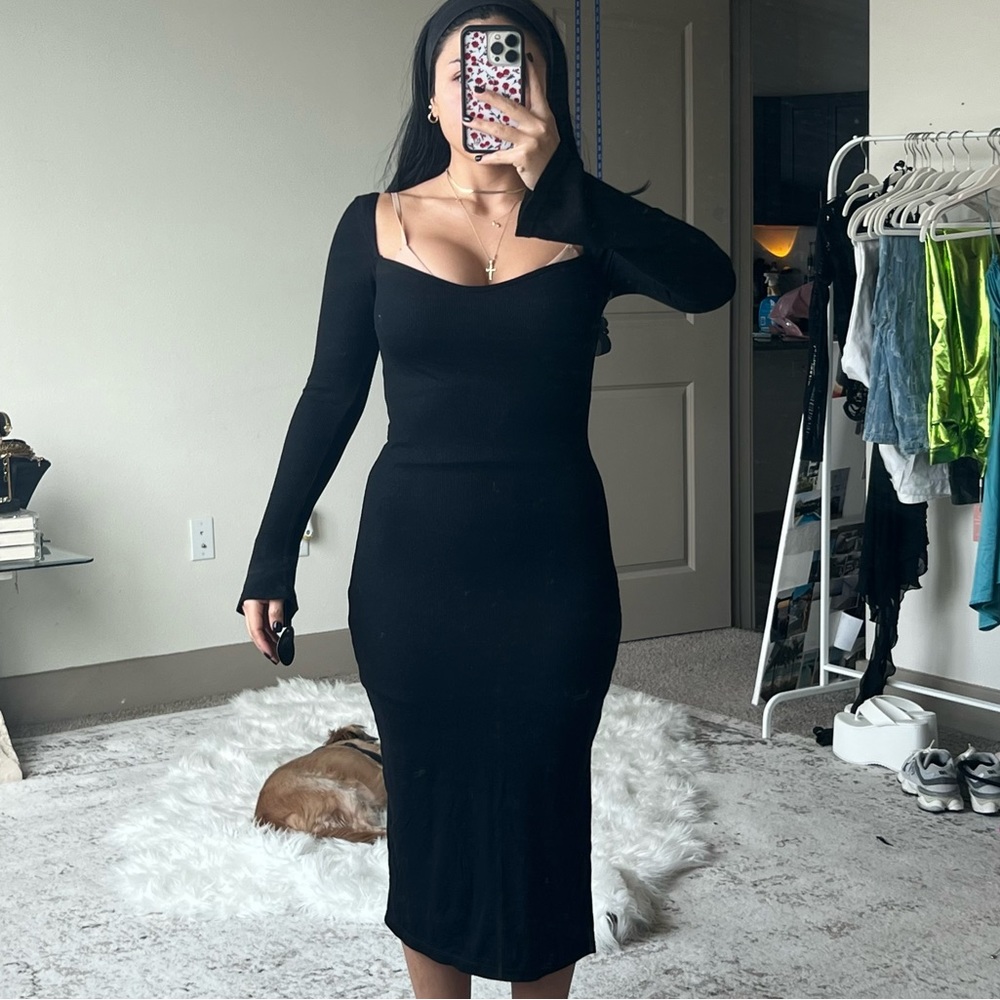 Black Long sleeve maxi dress
